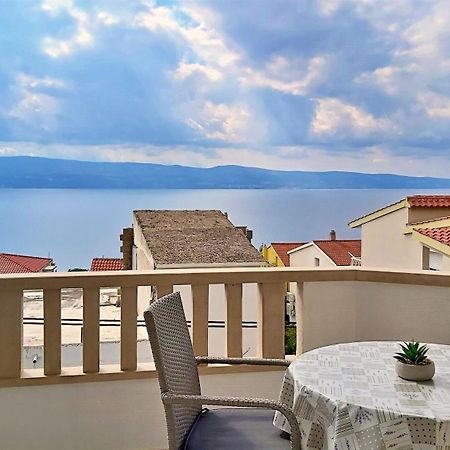 Apartments Nemira Omiš Habitación foto