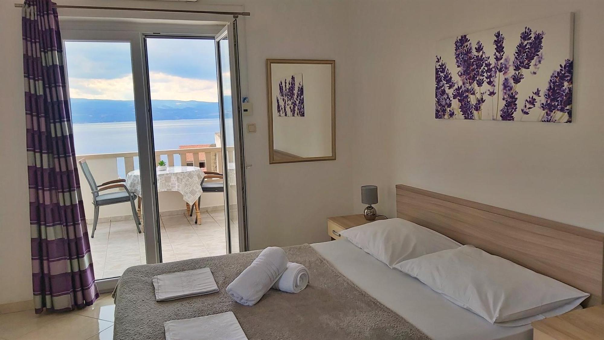Apartments Nemira Omiš Habitación foto