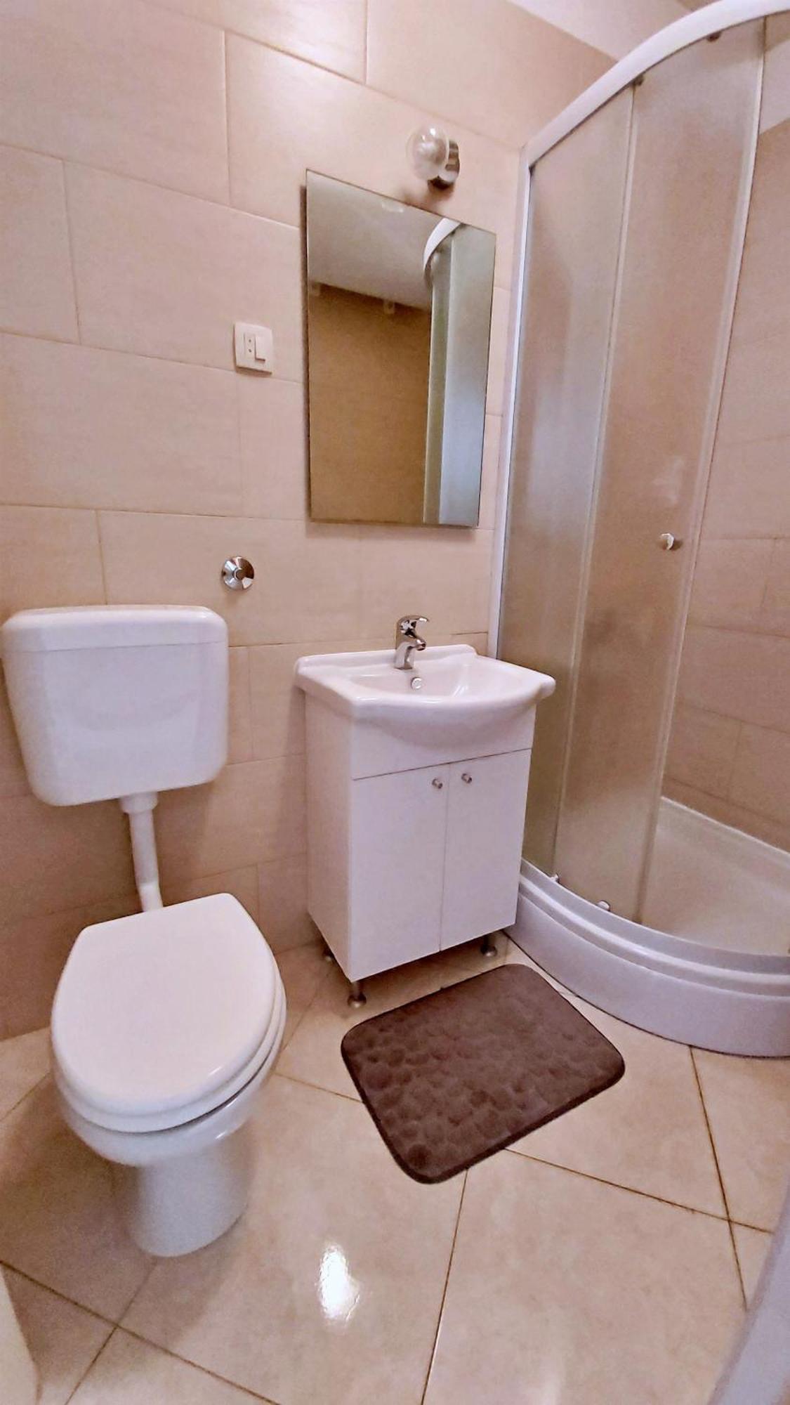 Apartments Nemira Omiš Habitación foto