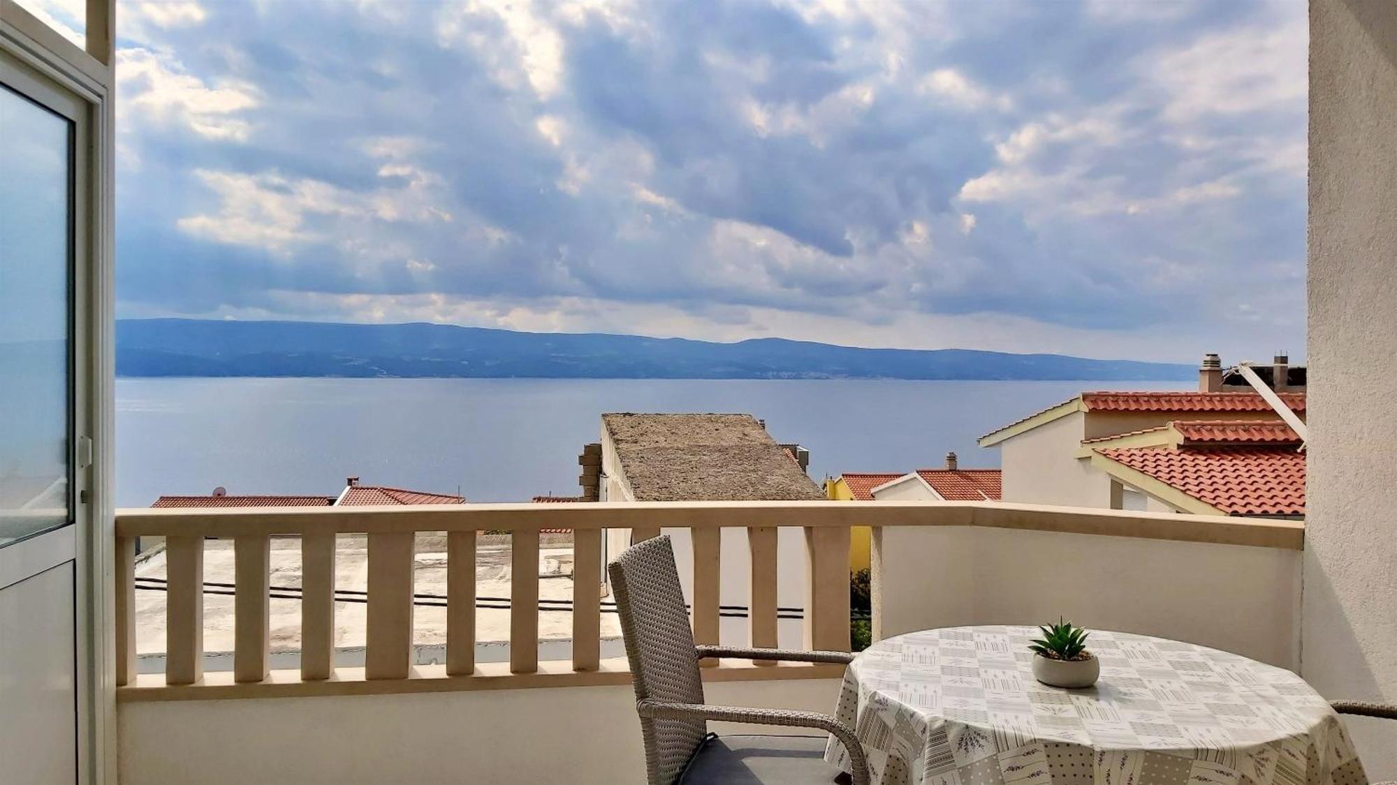 Apartments Nemira Omiš Habitación foto